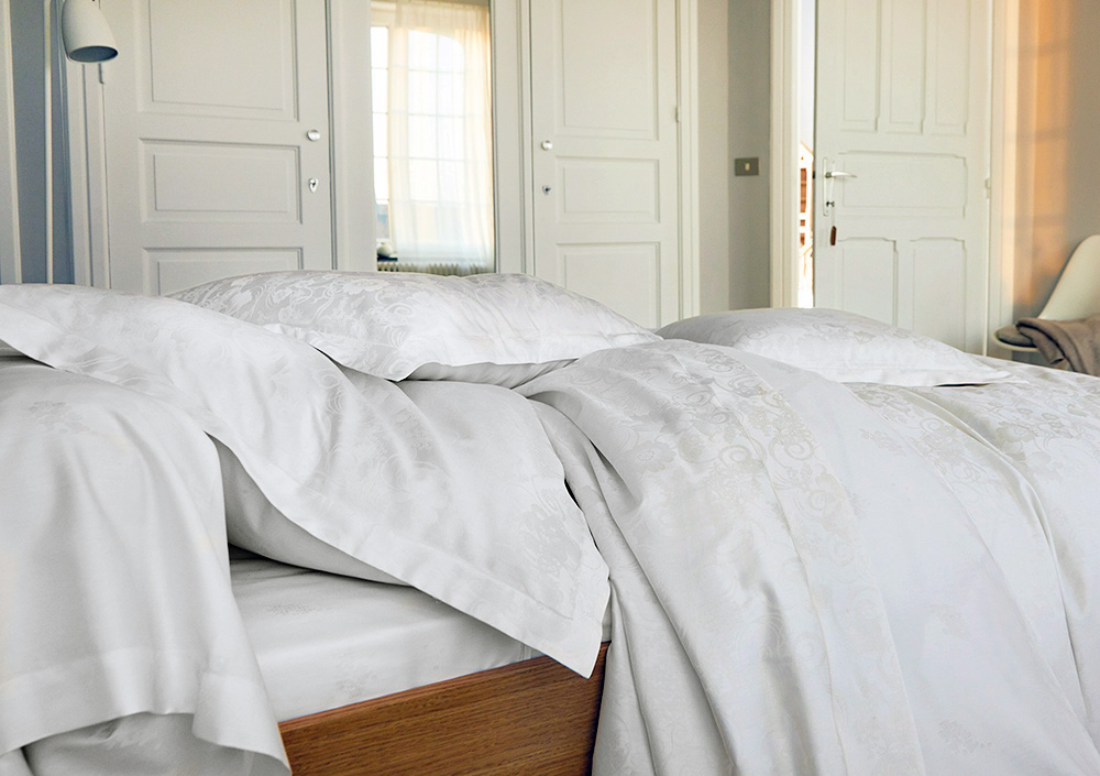 Наволочка Blanc des Vosges Hesperide Nacre 50х75 сатин жаккард