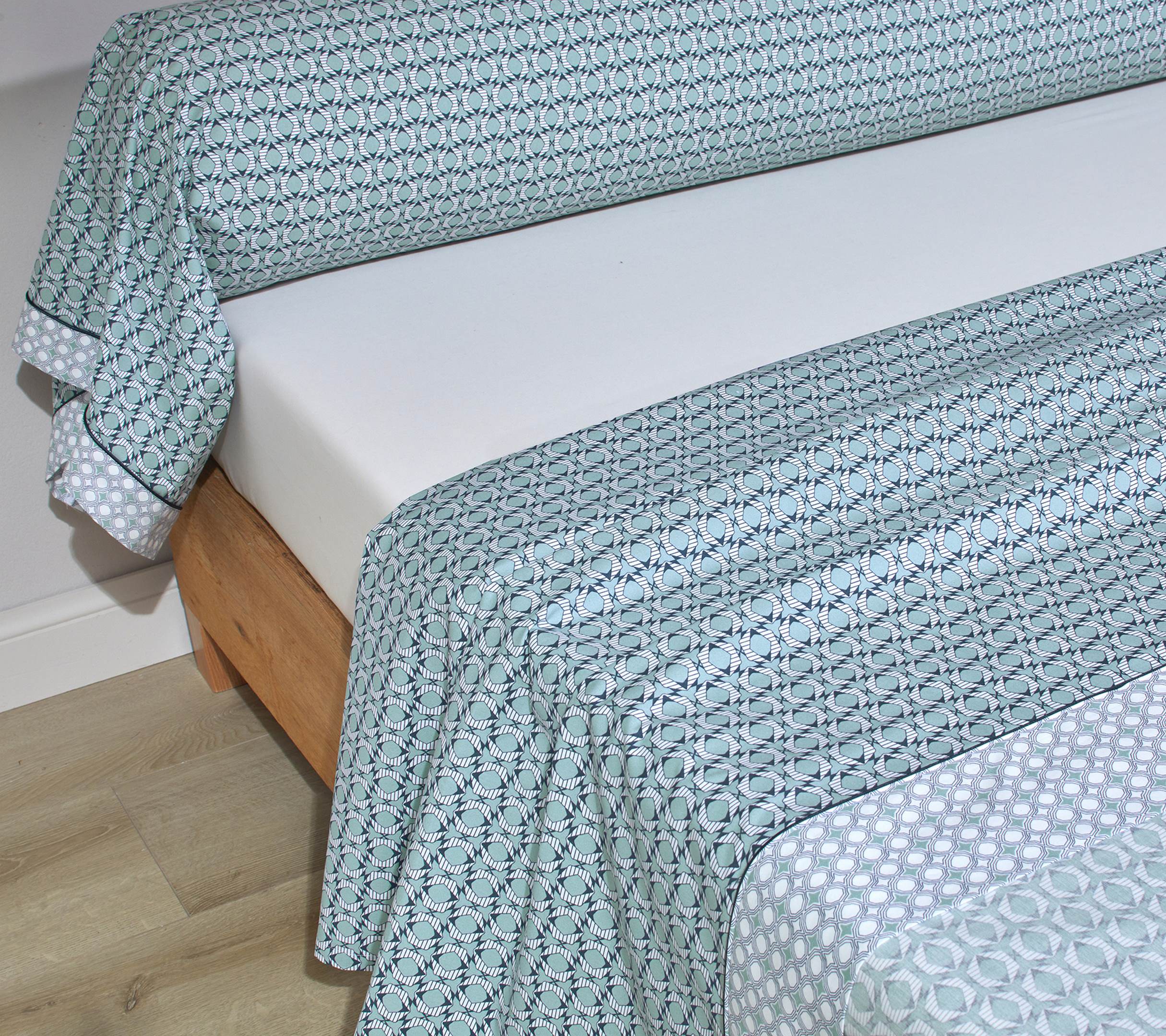 Постельное белье Blanc des Vosges Dandy Sauge евро 200х220 перкаль