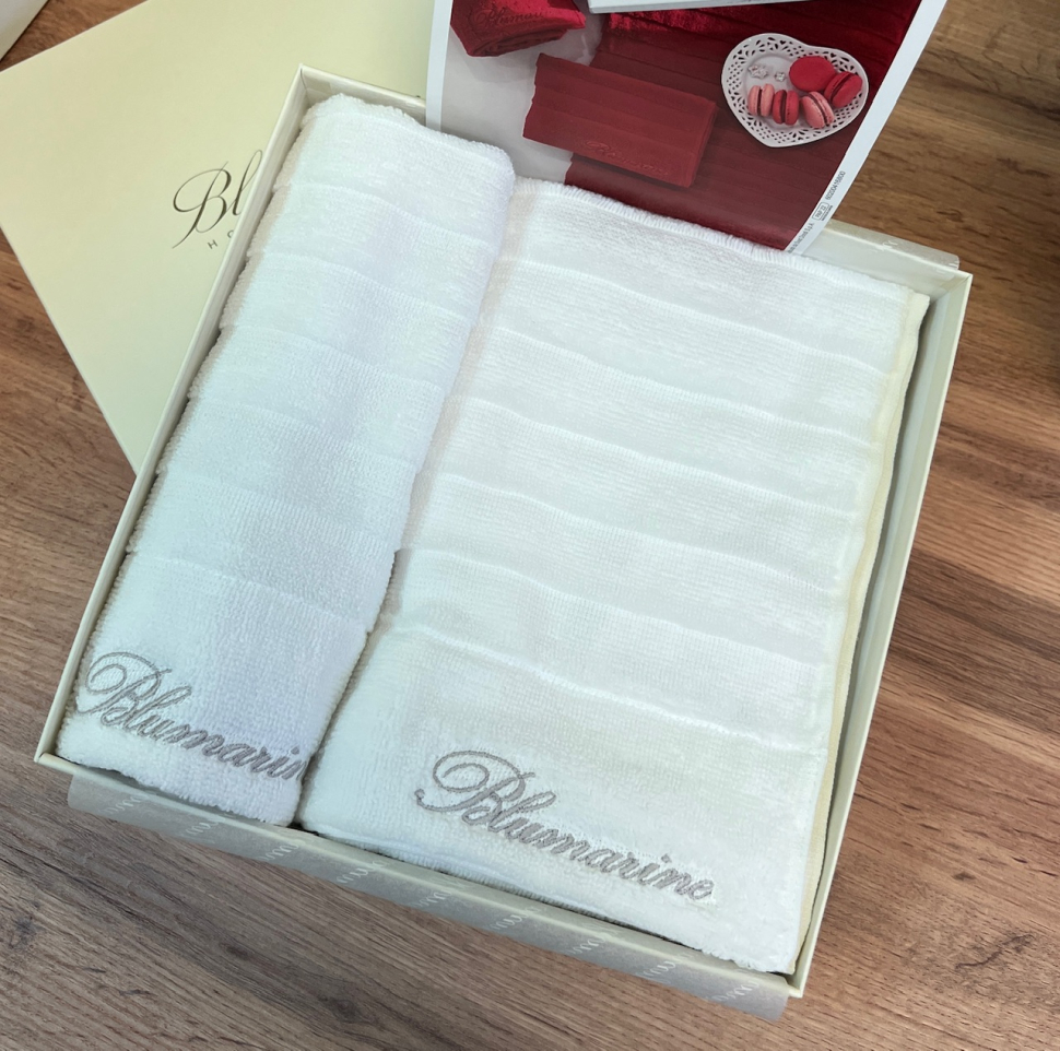 Комплект из 2 полотенец Blumarine Mademoiselle 40х60 и 60х110