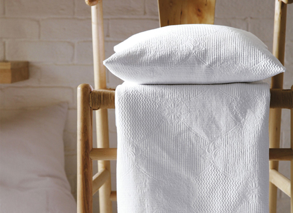 Декоративная подушка Blanc des Vosges Verone Blanc 45х45 хлопок