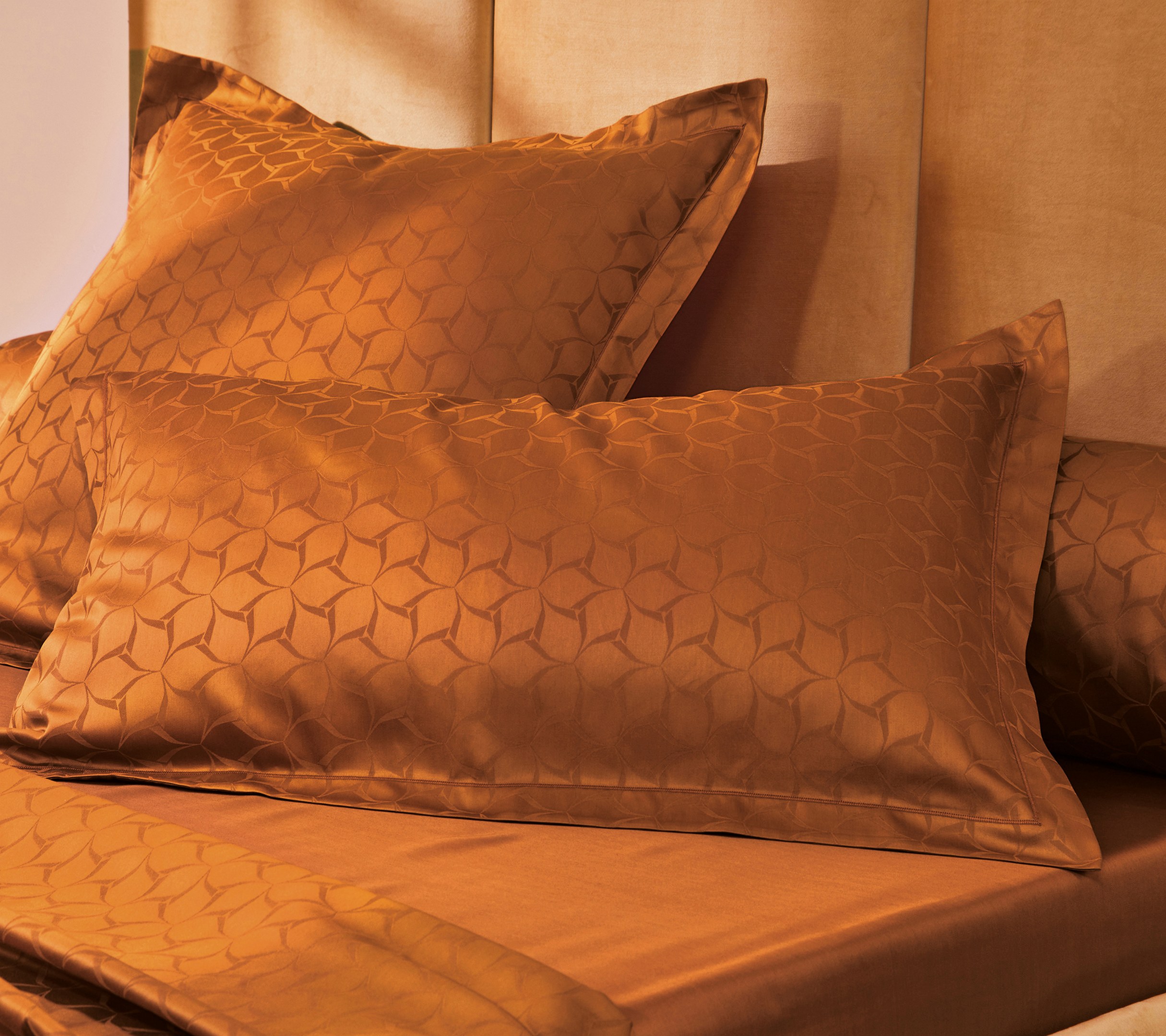 Постельное белье Blanc des Vosges Eole Cognac евро 200х220 сатин-жаккард