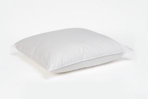 Подушка пуховая Nature'S Воздушный вальс 68х68 средняя - основновное изображение