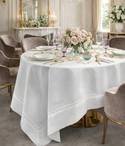 Скатерть Blumarine Bovary 175х300 с кружевом - основновное изображение