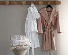 Халат махровый женский Buddemeyer Crystal с капюшоном в интернет-магазине Posteleon